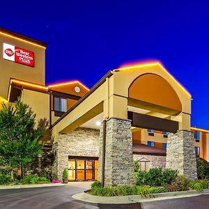 Best Western Plus Tulsa Woodland Hills Hotel&Suites
